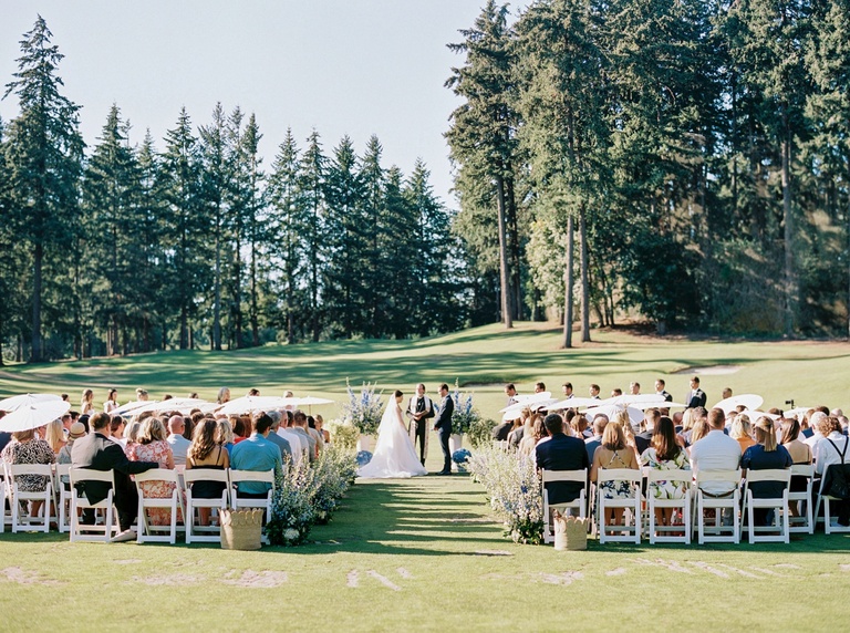 Outdoor wedding ceremony at Oswego Lake Country Club