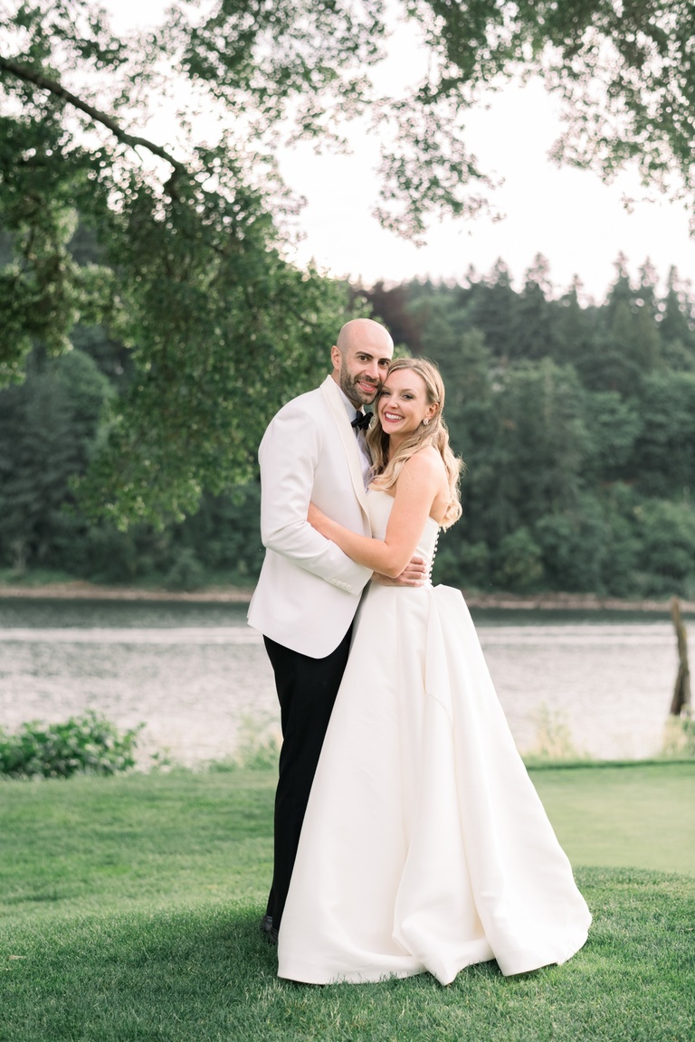 Bridal portraits at Waverly Country Club in Portland, OR